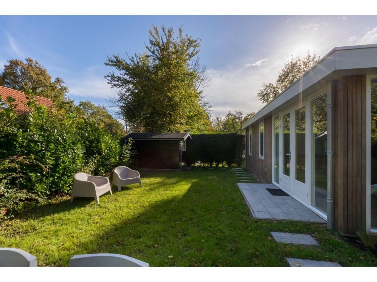 Beautiful Holiday Home With Sauna In A Quiet Wooded Area In Oostkapelle Eksteriør bilde